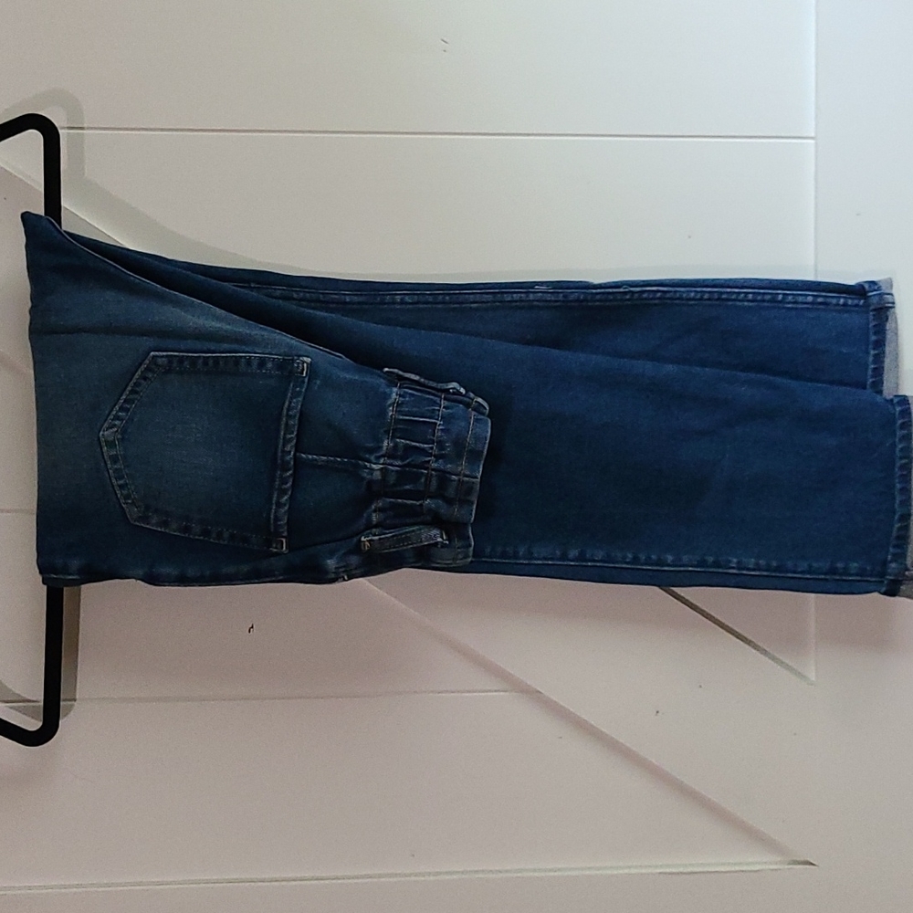Hollister ultra high rise mom jeans 0R